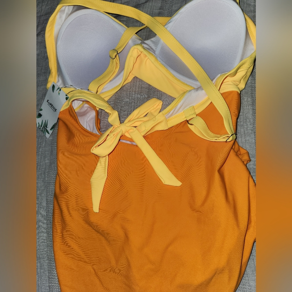 Amazon Swimsuit - Picture 4 of 4